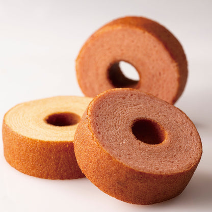 バウムクーヘン アソート8個入（バニラ・いちご・チョコレート・抹茶）