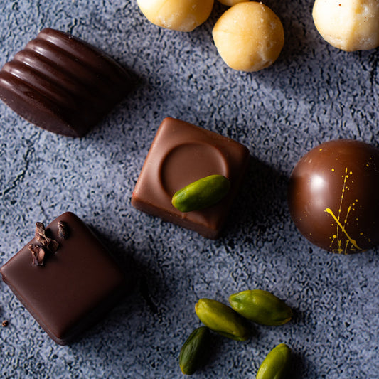 【バレンタイン2026】ボンボンショコラ4個入